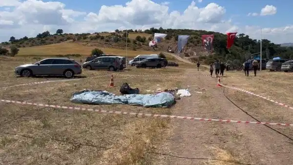 Oğuzlar Yayla Şenlikleri'nde yamaç paraşütü kazası: Pilot yaşamını yitirdi