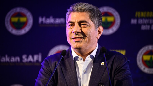 Hakan Safi’den Aziz Yıldırım’a kürsüden olay gönderme!