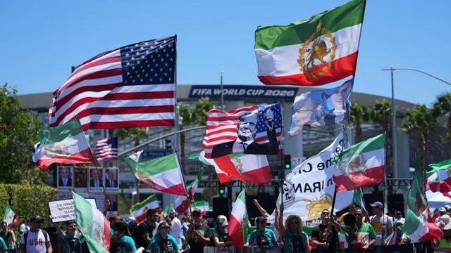 İran Milli Futbol Takımı Los Angeles’ta “mesaj” bıraktı