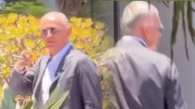 Otel önünde beklenmedik protesto! TFF Başkanı taraftara parmak salladı