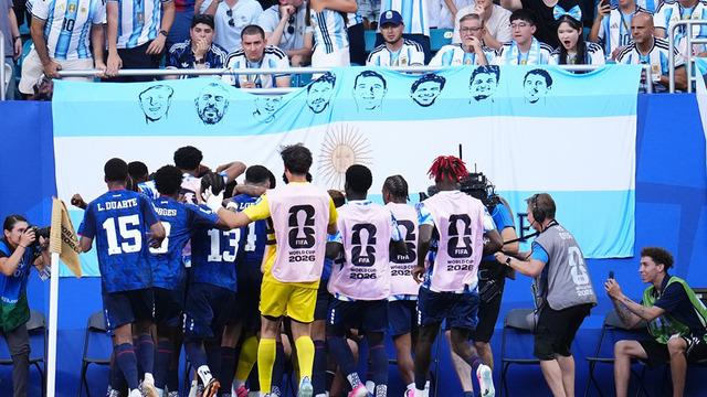 112. dakikada gelen zafer! Arjantin nefes kesen maçta üst turda
